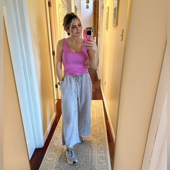 Zenana Outfitters Pink Tank Top - Picture 1 of 2